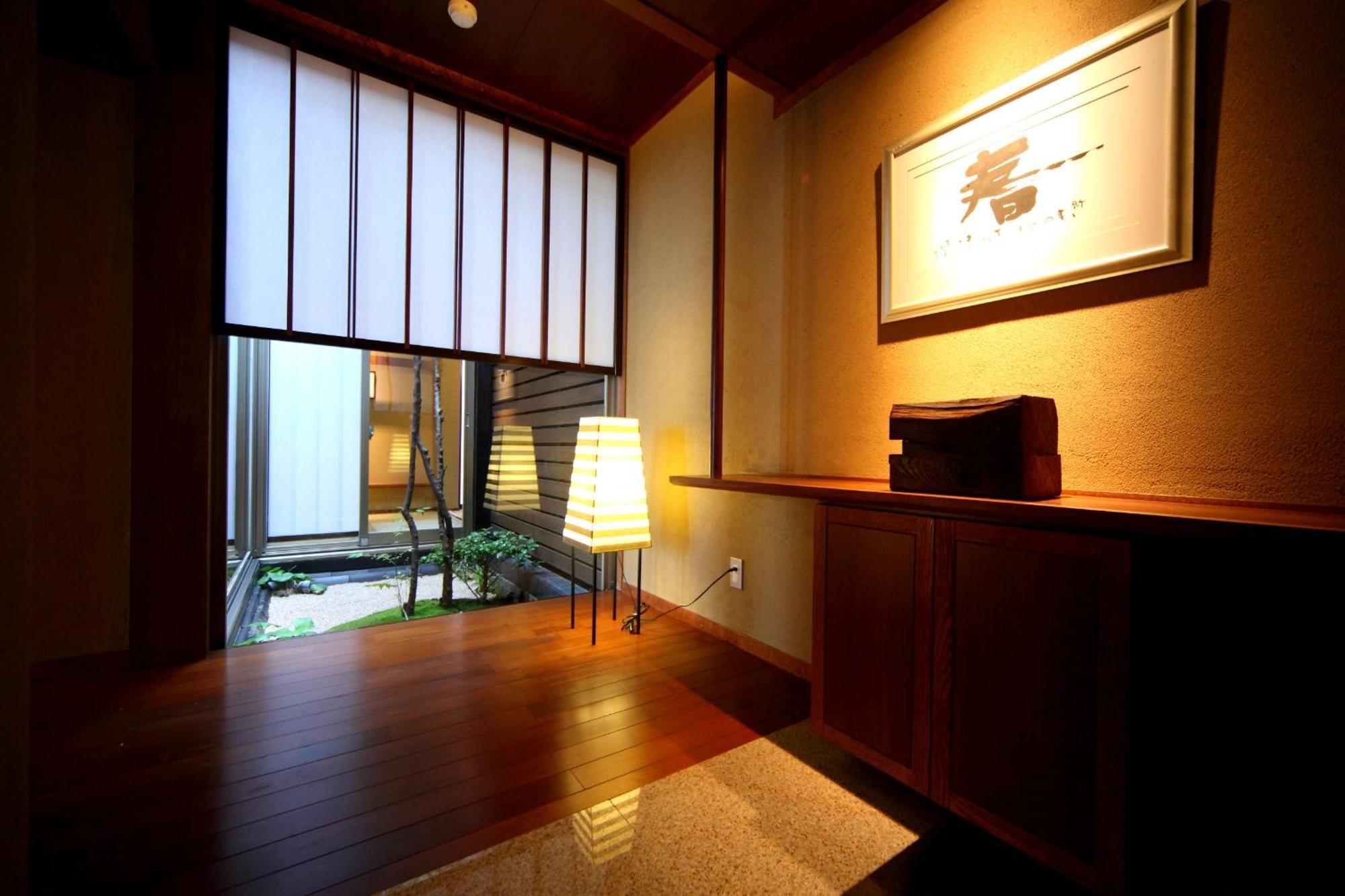 Amane Resort Seikai Beppu Værelse billede Interior of a guest room
